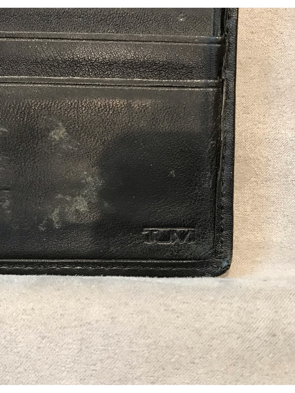 Tumi Black Leather Bifold Card Holder Wallet - Picture 4 of 5